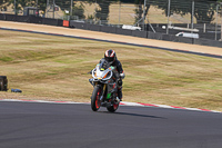 brands-hatch-photographs;brands-no-limits-trackday;cadwell-trackday-photographs;enduro-digital-images;event-digital-images;eventdigitalimages;no-limits-trackdays;peter-wileman-photography;racing-digital-images;trackday-digital-images;trackday-photos